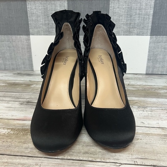 Botkier New York Vienna Ruffle Pump - Picture 7 of 16